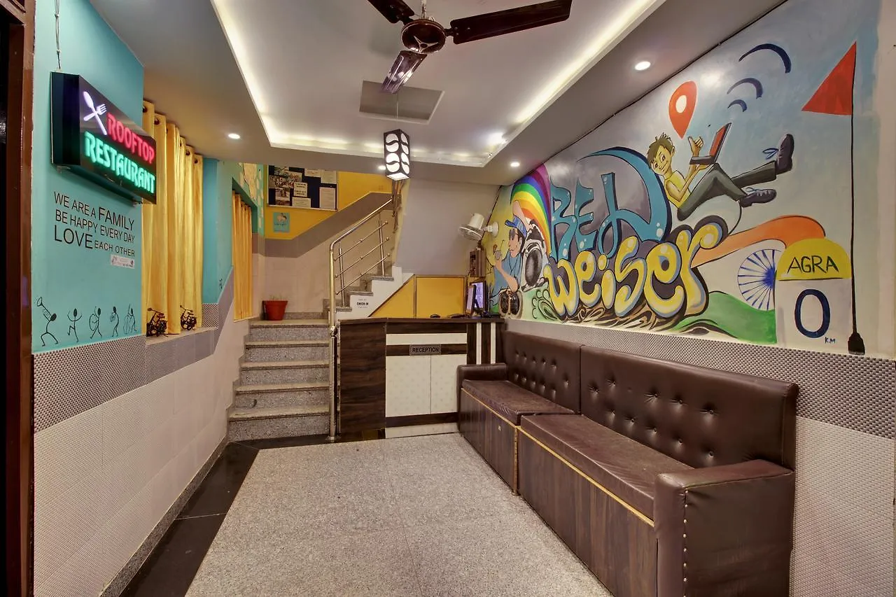 Bedweiser Backpackers Hostel Agra   Agra (Uttar Pradesh)